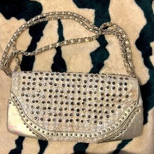 Gorgeous silver n Dk grey rhinestone bag